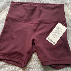 Lululemon Wunder Train HR Short 6”